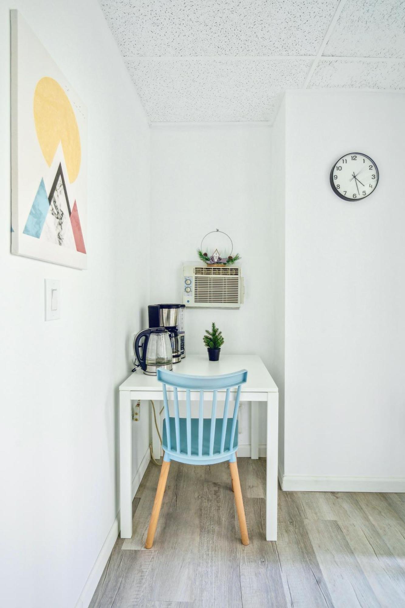 2 Bedroom Cozy Central Apartment Нью-Йорк Экстерьер фото